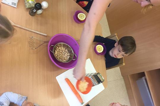 Chefs in Training - Avocado White bean spread 1