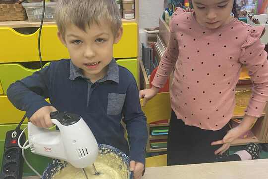 Pečeme pro babičku z pohádky 1