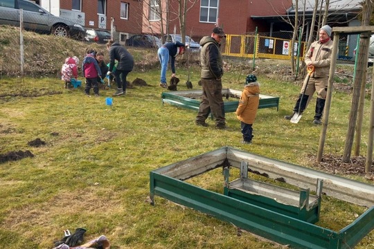 Budování zahrady Budování zahrady 1