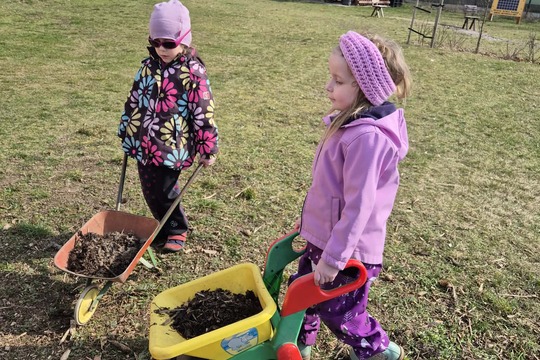 Malí zahradníci v akci 1