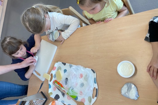 Pomazánky z rukou dětí 1