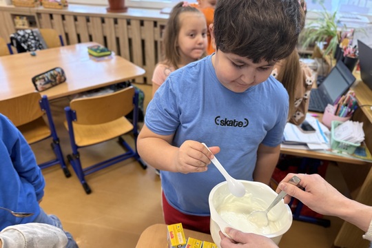 Mléko do škol v praxi – ochutnáváme, objevujeme, tvoříme 1