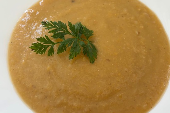 Polévka jako součást oběda Polévka jako součást oběda 1