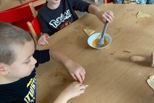 Motýlci z MŠ Kollárova - Svatomartinské rohlíčky Motýlci z MŠ Kollárova - Svatomartinské rohlíčky 1