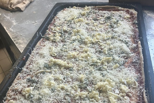 Voňavý den ve školce - pizza ze špaldové mouky Voňavý den ve školce - pizza ze špaldové mouky 1