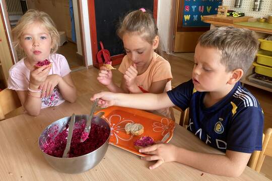 O veliké řepě - pamazánka s pohádkou 1
