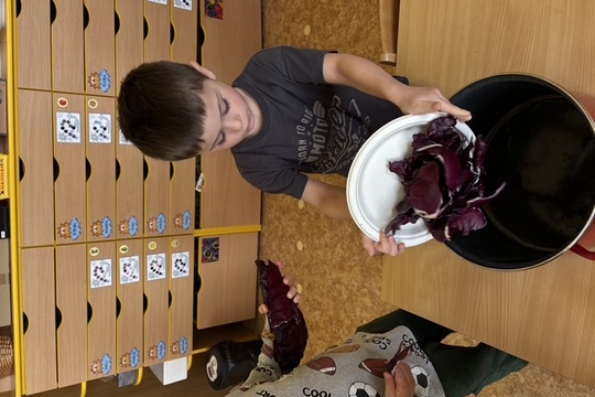 Jak jsme barvili vajíčka - Sluníčka 1