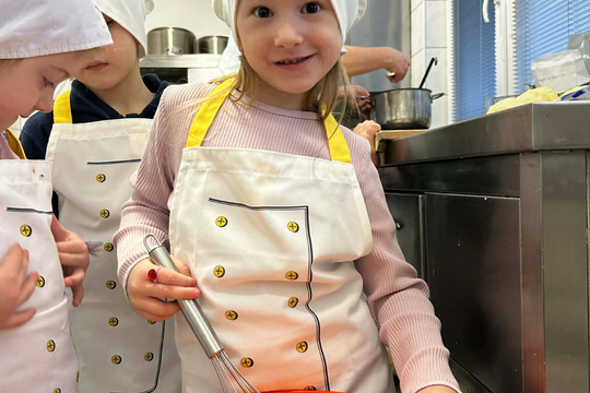 Malí pomocníci v kuchyni  1