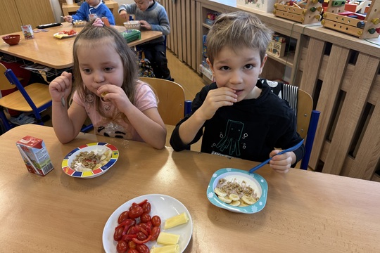 Mléko do škol v praxi – ochutnáváme, objevujeme, tvoříme 1