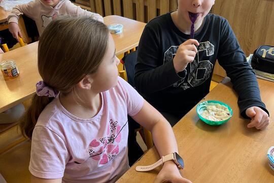 Mléko do škol v praxi – ochutnáváme, objevujeme, tvoříme 1