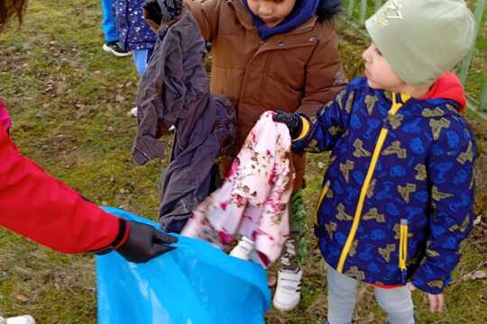 Sovičky z MŠ Dukelsých hrdinů - Malé ruce, velká pomoc přírodě 1