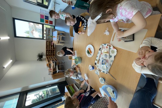 Pomazánky z rukou dětí 1