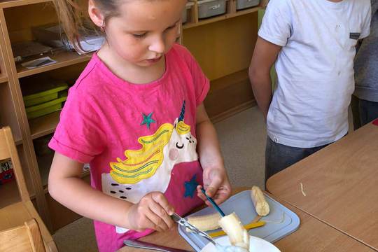 Chefs in Training - Banana Pops  1