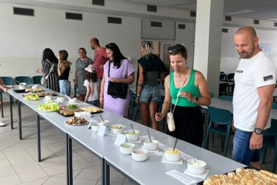 Pomazánková slavnost plná chutí a šikovných rukou Pomazánková slavnost plná chutí a šikovných rukou 1